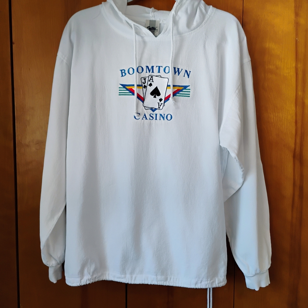 Woman's Size L Suttons Sportswear Boomtown Casino Pullover 100%Cotton